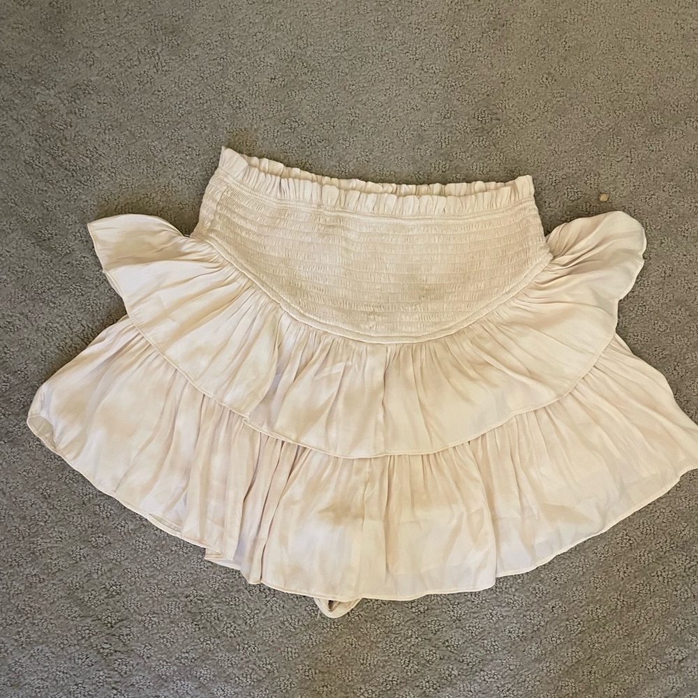 Pants store skirt
